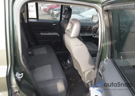 2008 Jeep Patriot Sport from USA, damaged, VIN 1J8FT28W98D649282